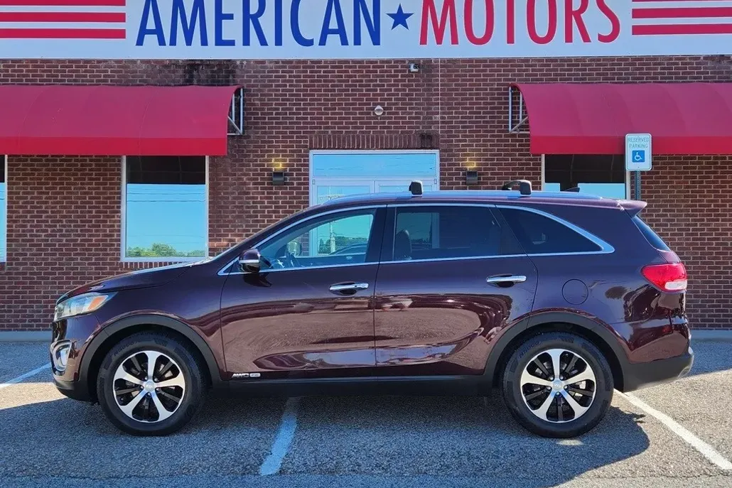 2018 Kia Sorento EX photo 1