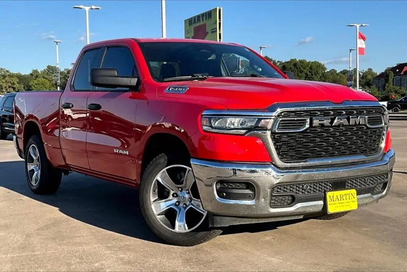 2025 Ram 1500 Tradesman photo 1