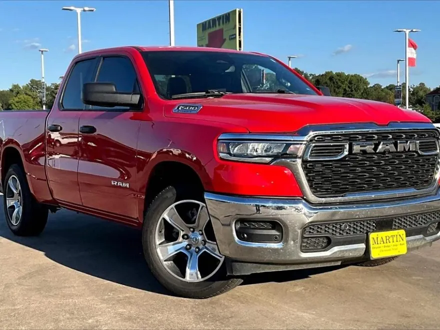 2025 Ram 1500 Tradesman photo 1