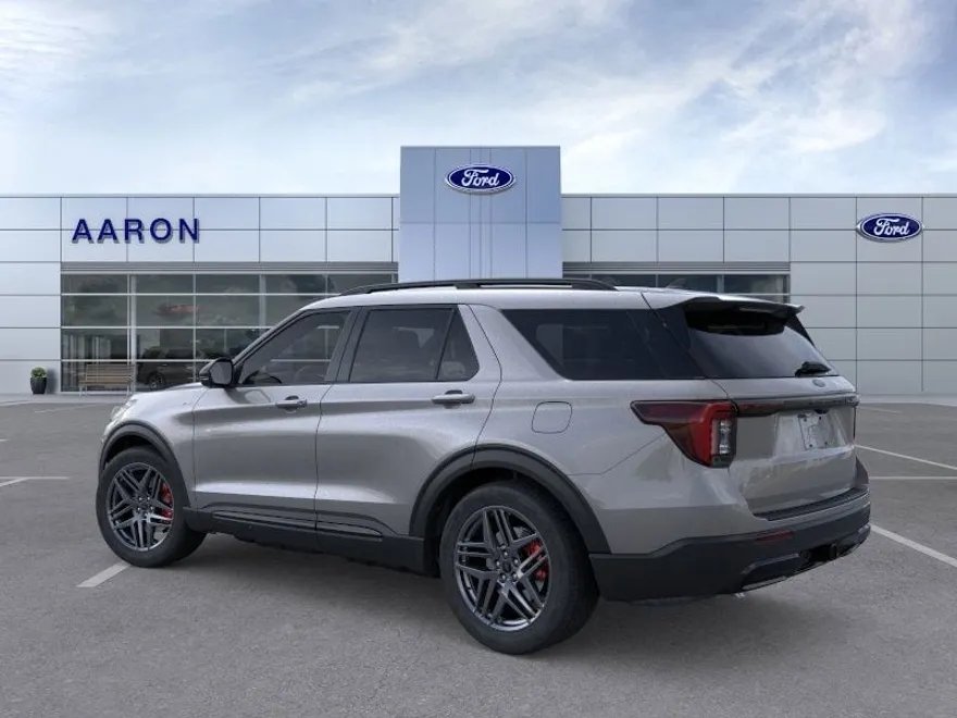 2025 Ford Explorer ST-Line photo 1