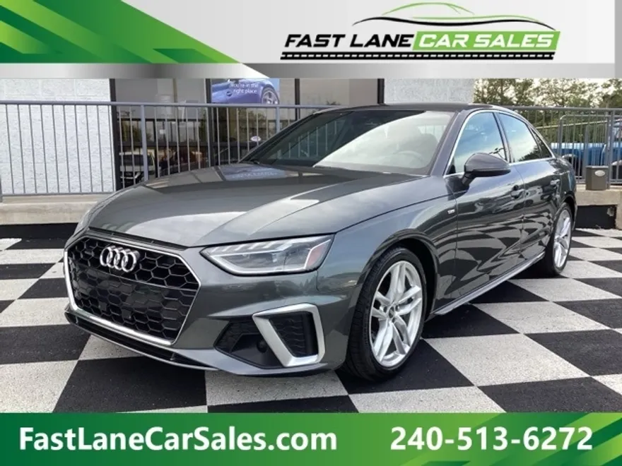 2023 Audi A4 45 S line Premium Plus photo 1