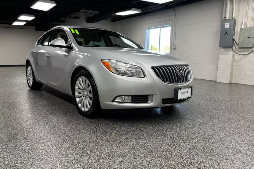 2011 Buick Regal CXL photo 1