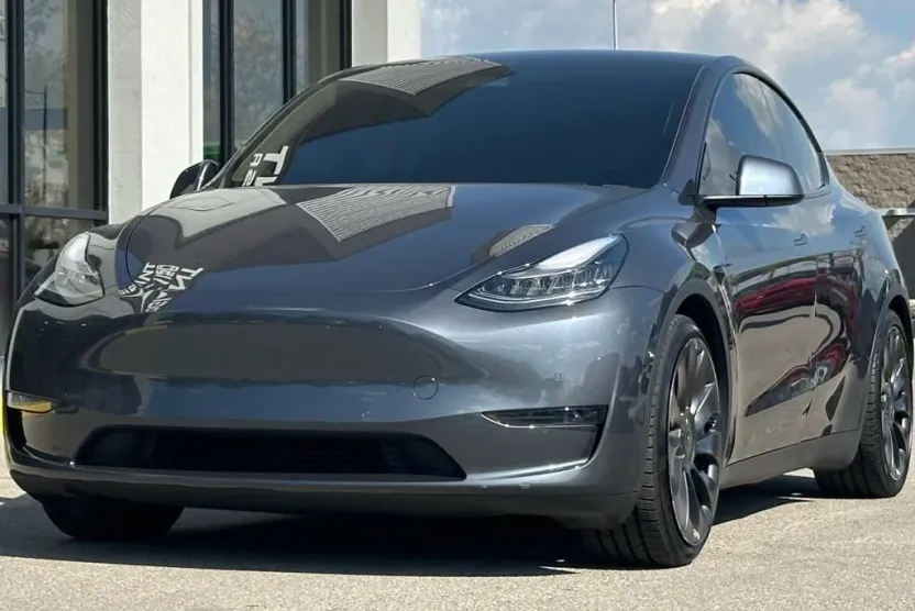 2021 Tesla Model Y Performance photo 1