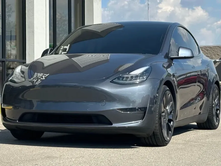 2021 Tesla Model Y Performance photo 1