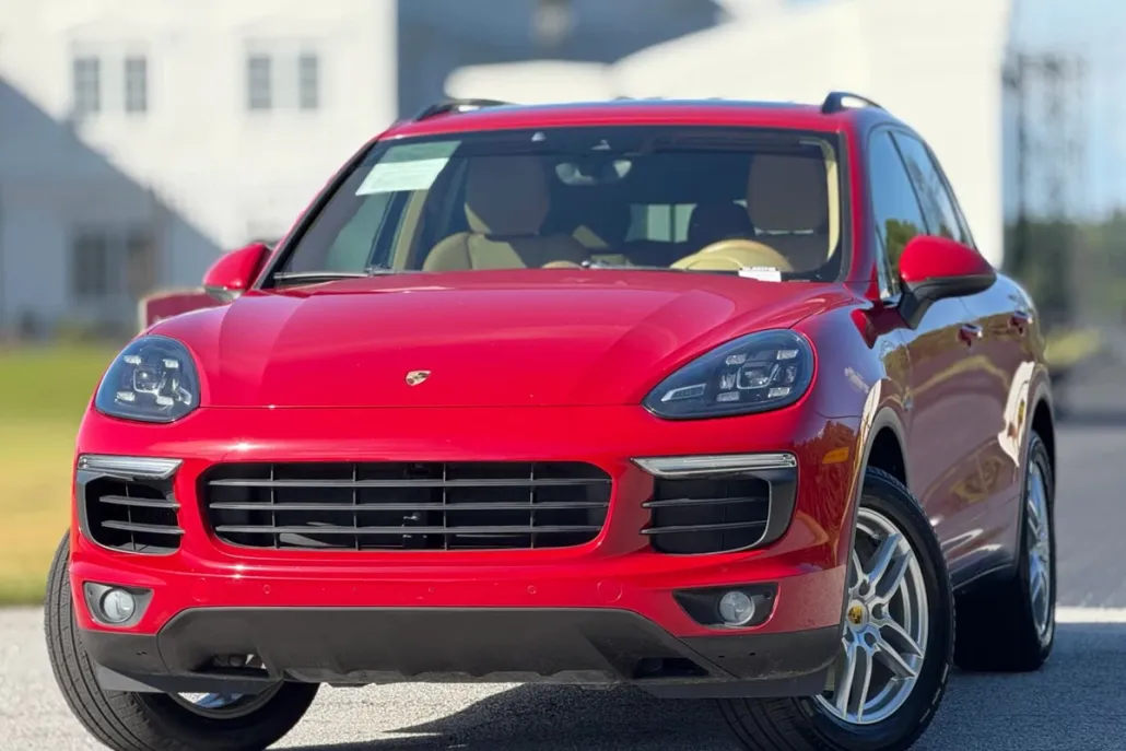 2016 Porsche Cayenne E-Hybrid photo 1