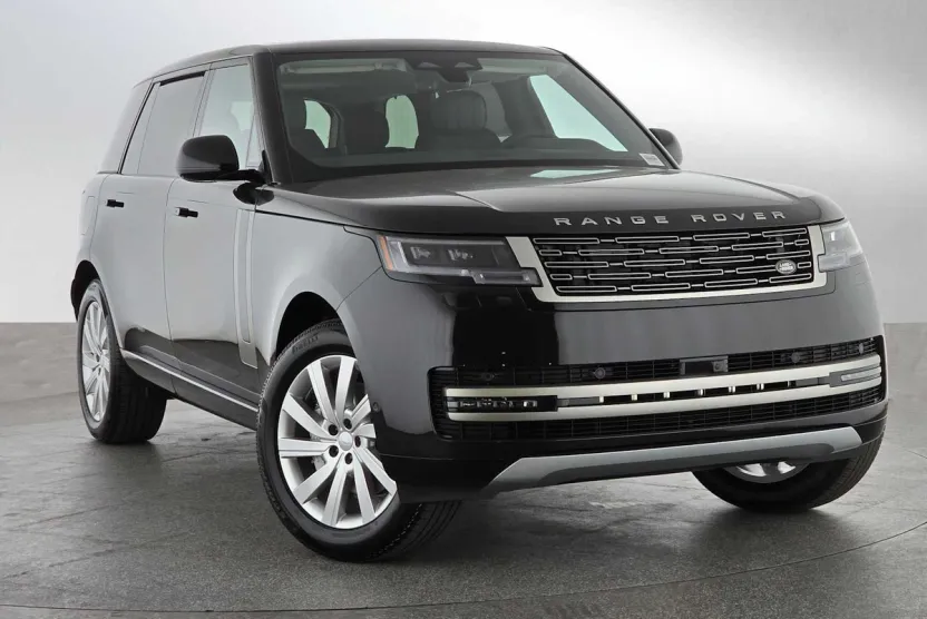 2025 Land Rover Range Rover SE photo 1