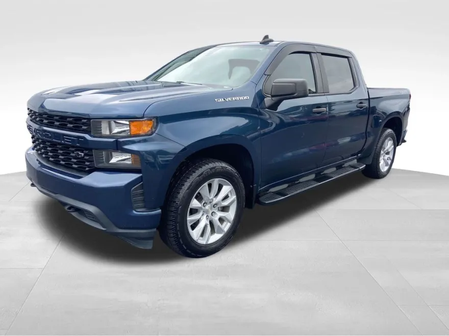 2019 Chevrolet Silverado 1500 Custom photo 1
