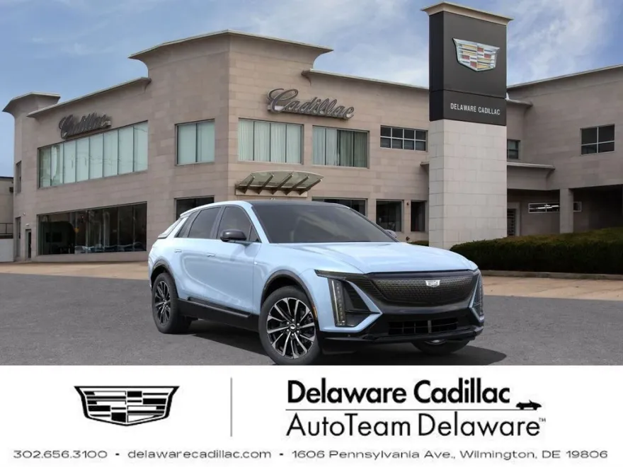 2025 Cadillac Lyriq Sport photo 1