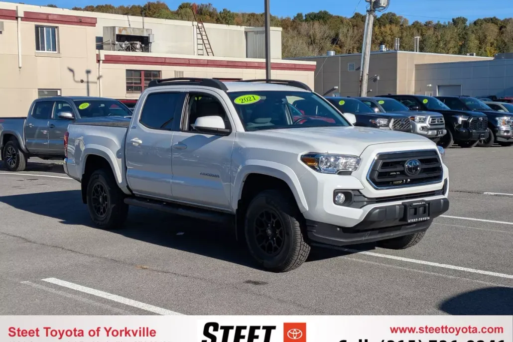 2021 Toyota Tacoma SR5 V6 photo 1