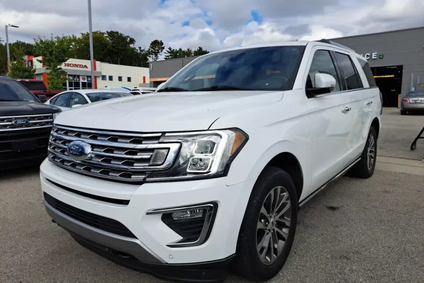 2018 Ford Expedition Limited photo 1