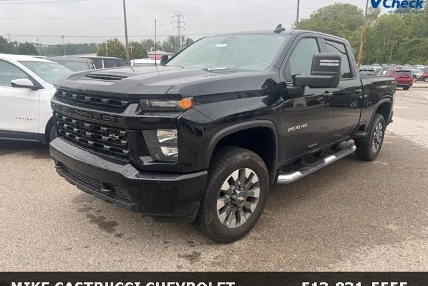 2023 Chevrolet Silverado 2500HD Custom photo 1