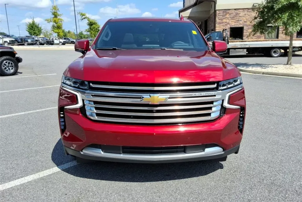 2023 Chevrolet Tahoe High Country photo 1