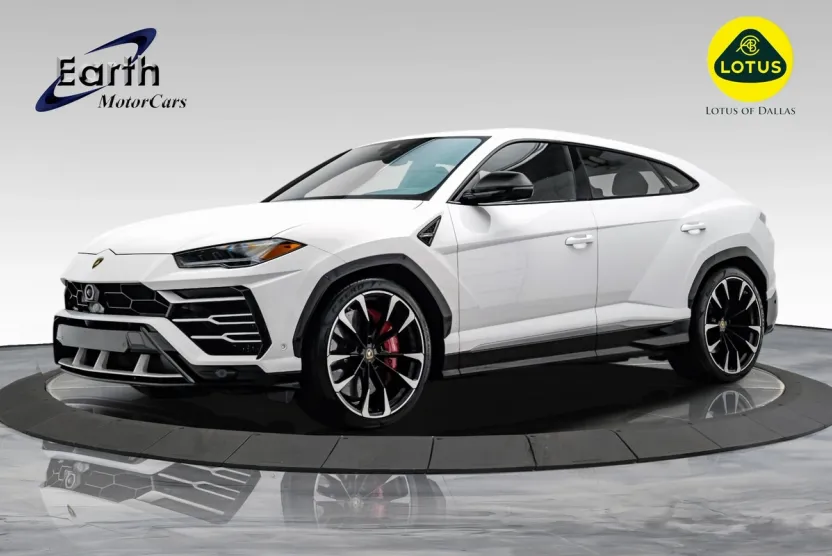 2020 Lamborghini Urus photo 1