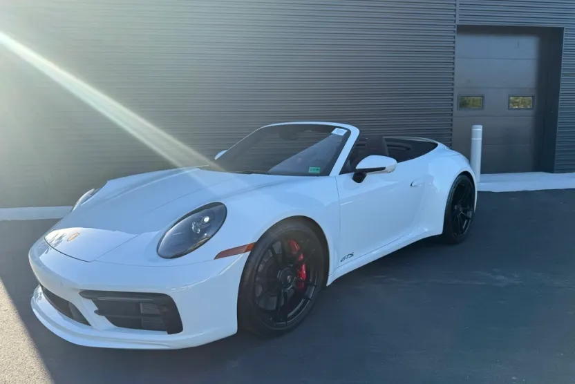 2023 Porsche 911 GTS photo 1