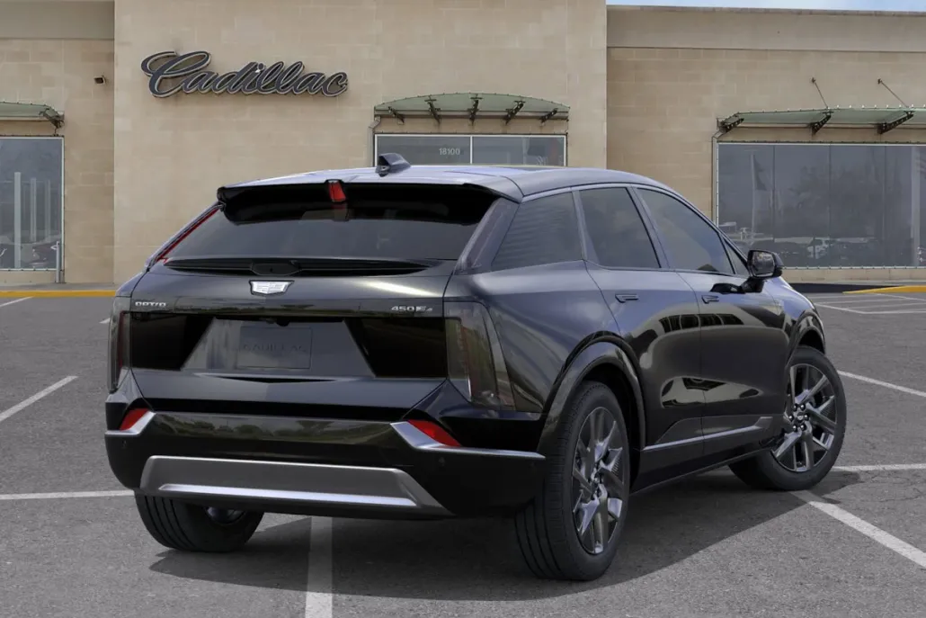 2025 Cadillac Optiq Luxury photo 1