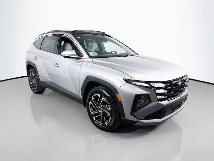 2025 Hyundai Tucson Limited photo 1
