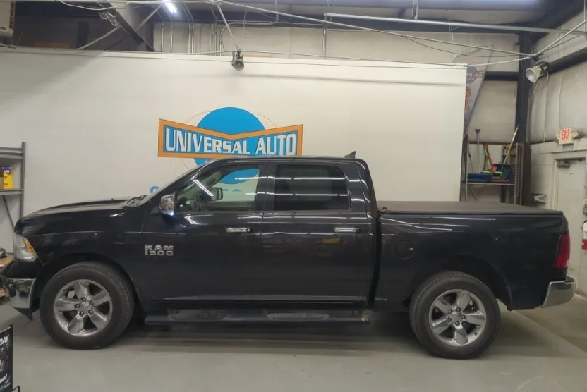 2017 Ram 1500 Big Horn photo 1