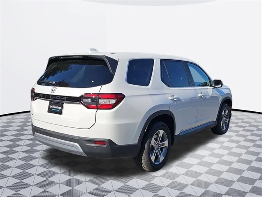2025 Honda Pilot EX-L photo 1