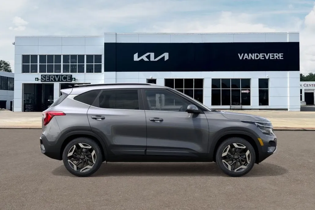 2026 Kia Seltos SX photo 1