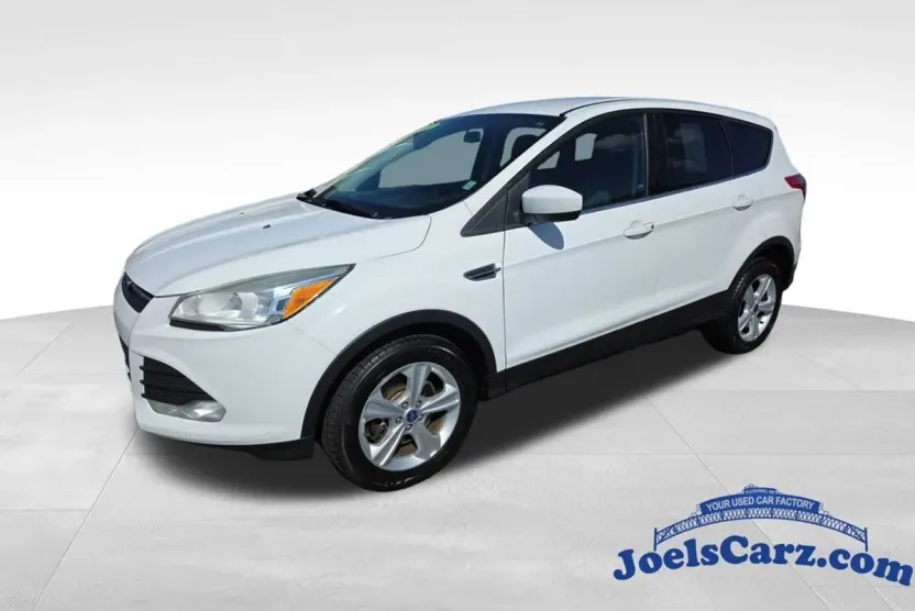 2013 Ford Escape SE Sport photo 1