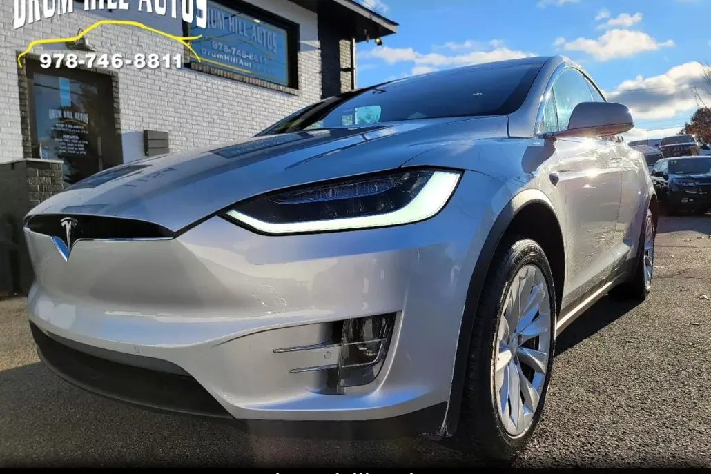 2017 Tesla Model X 75D photo 1