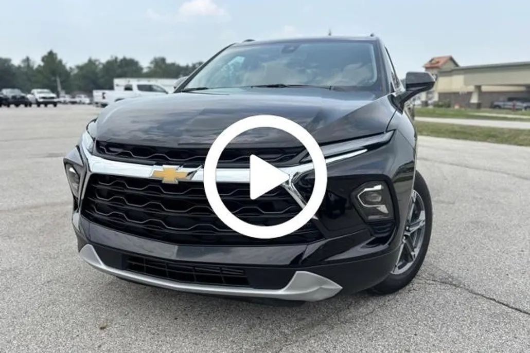 2025 Chevrolet Blazer 2LT photo 1