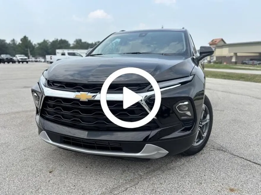 2025 Chevrolet Blazer 2LT photo 1