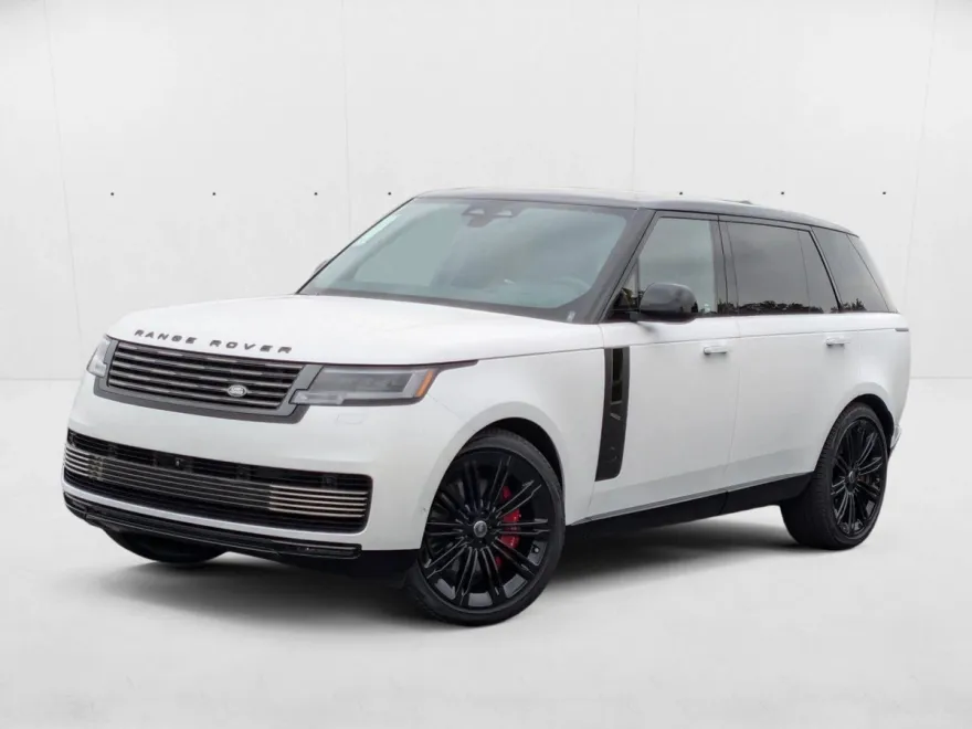 2024 Land Rover Range Rover SV photo 1