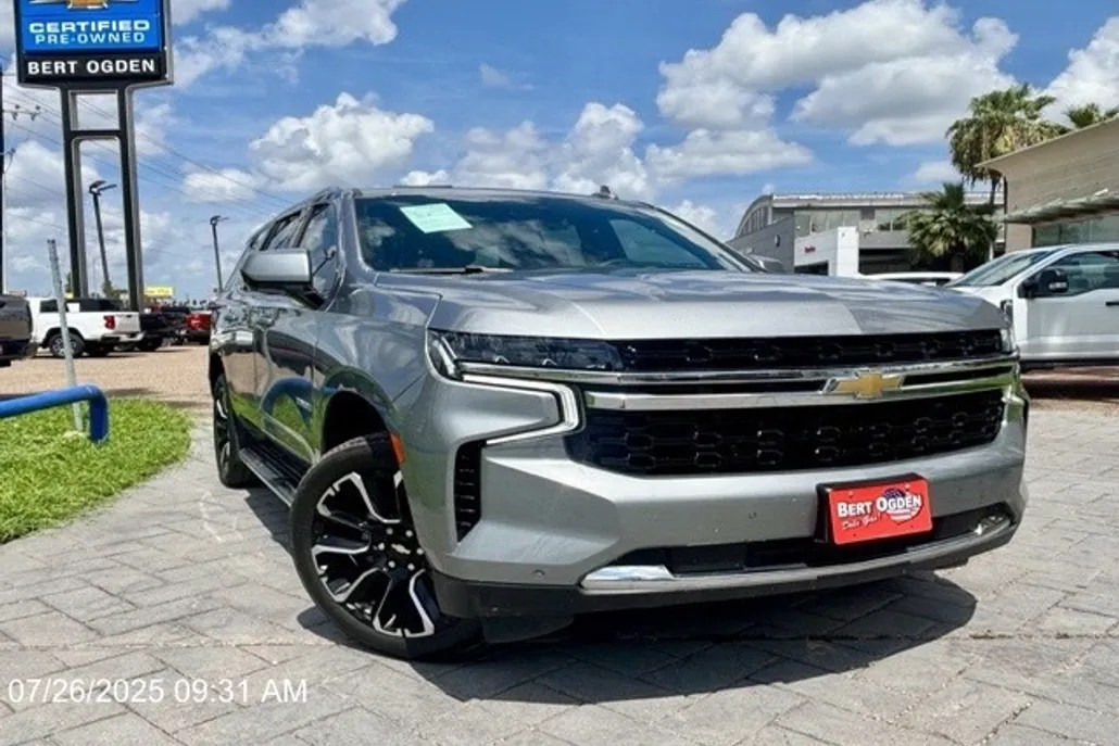 2023 Chevrolet Tahoe LS photo 1