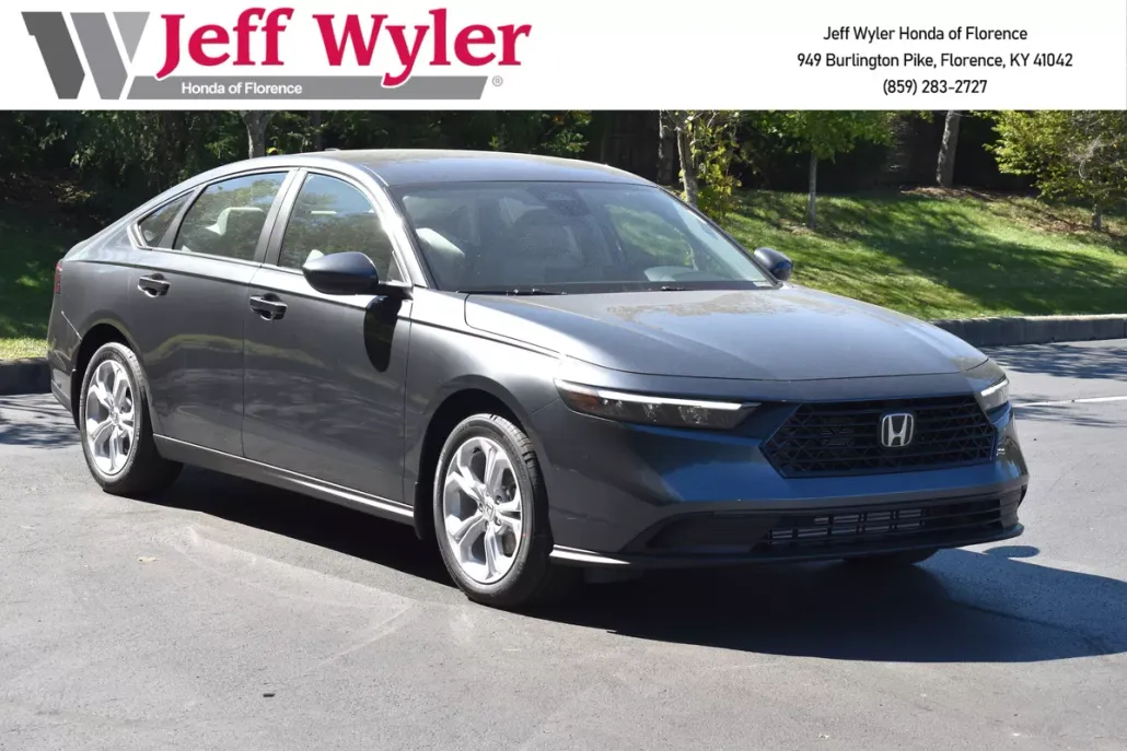 2025 Honda Accord LX photo 1