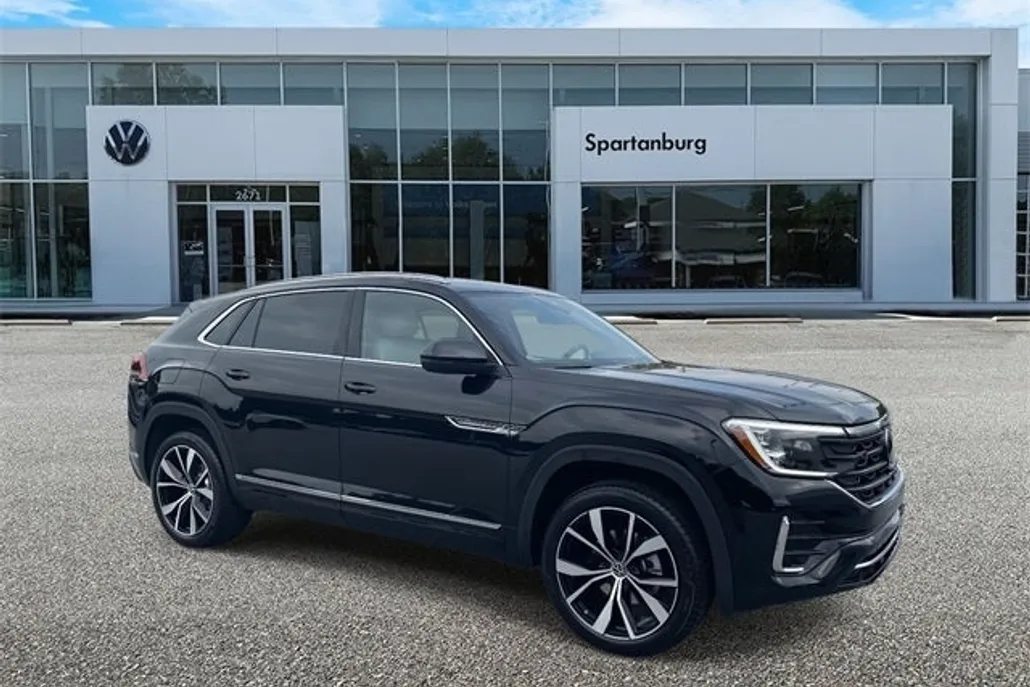2026 Volkswagen Atlas Cross Sport SEL Premium R-Line photo 1
