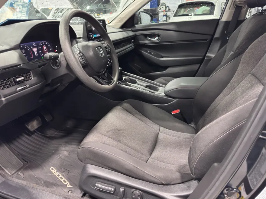 2023 Honda Accord EX photo 1