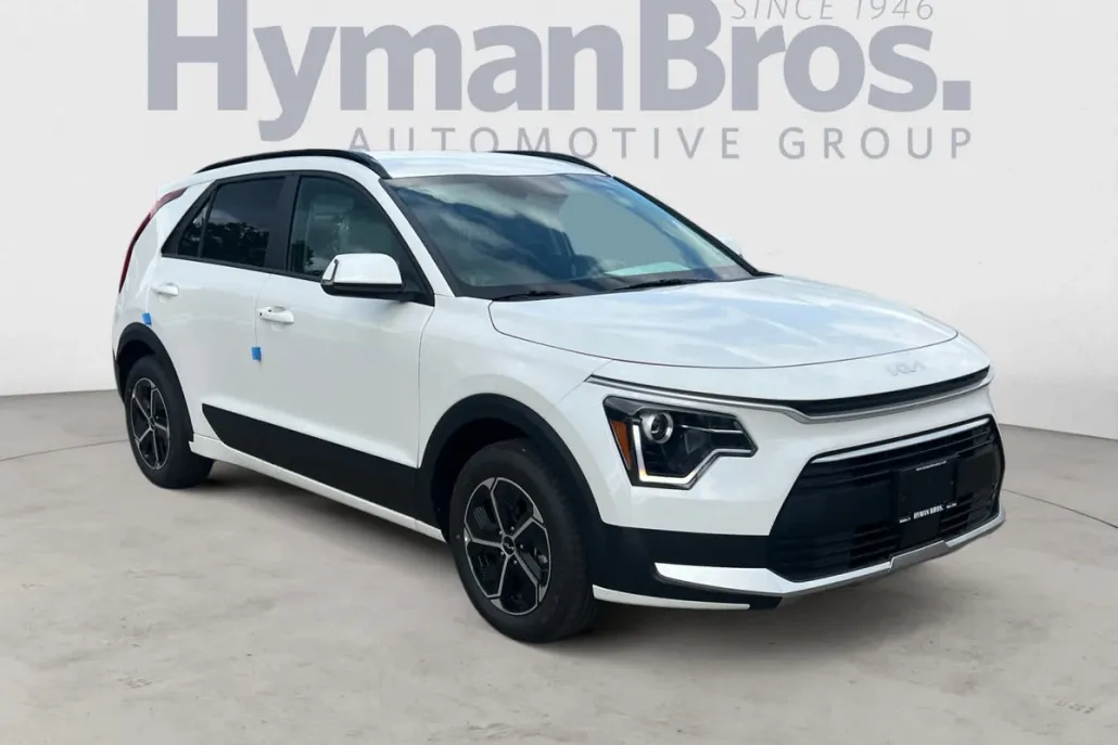 2025 Kia Niro EX photo 1