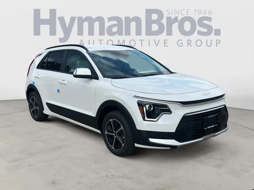 2025 Kia Niro EX photo 1