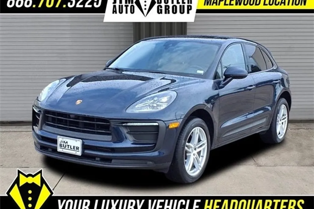2022 Porsche Macan Base photo 1