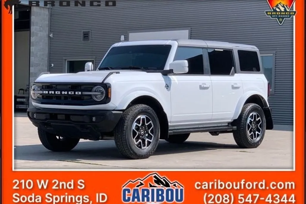2024 Ford Bronco Outer Banks photo 1