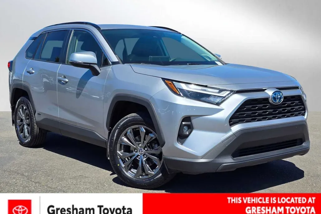 2022 Toyota RAV4 Hybrid XLE Premium photo 1