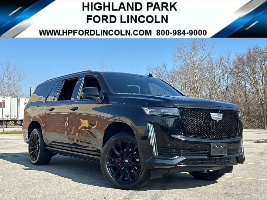 2024 Cadillac Escalade ESV Sport Platinum photo 1