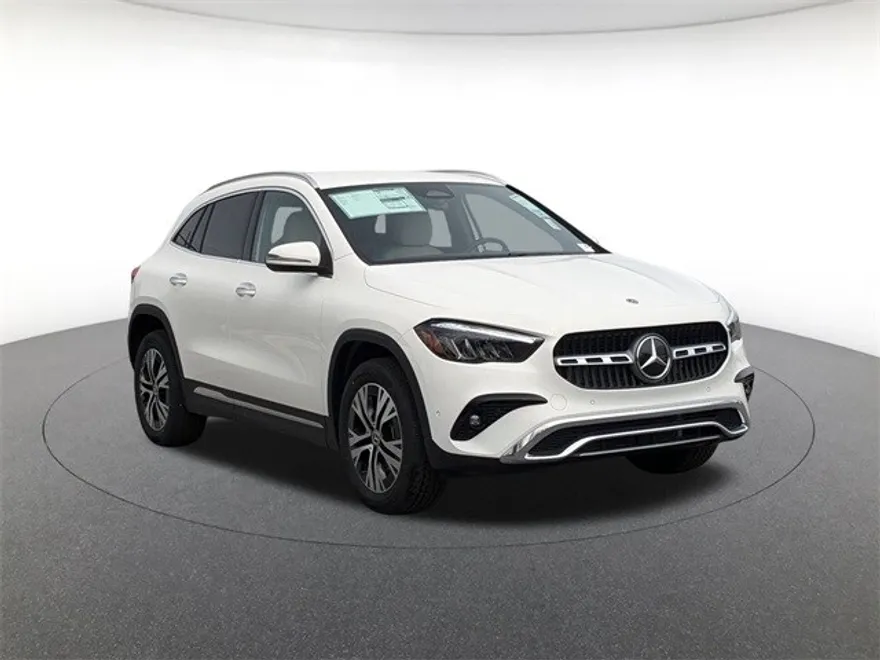 2025 Mercedes Benz GLA 250 4MATIC photo 1