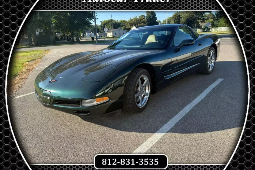 2001 Chevrolet Corvette photo 1
