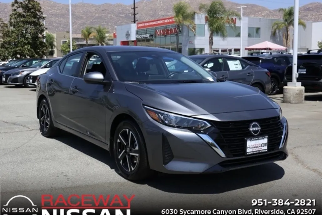 2025 Nissan Sentra SV photo 1
