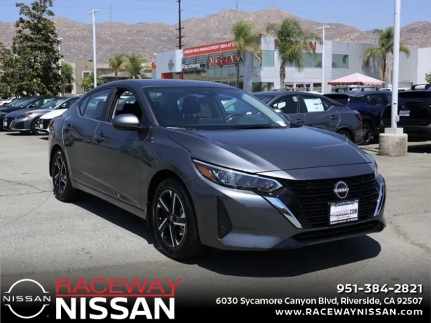 2025 Nissan Sentra SV photo 1