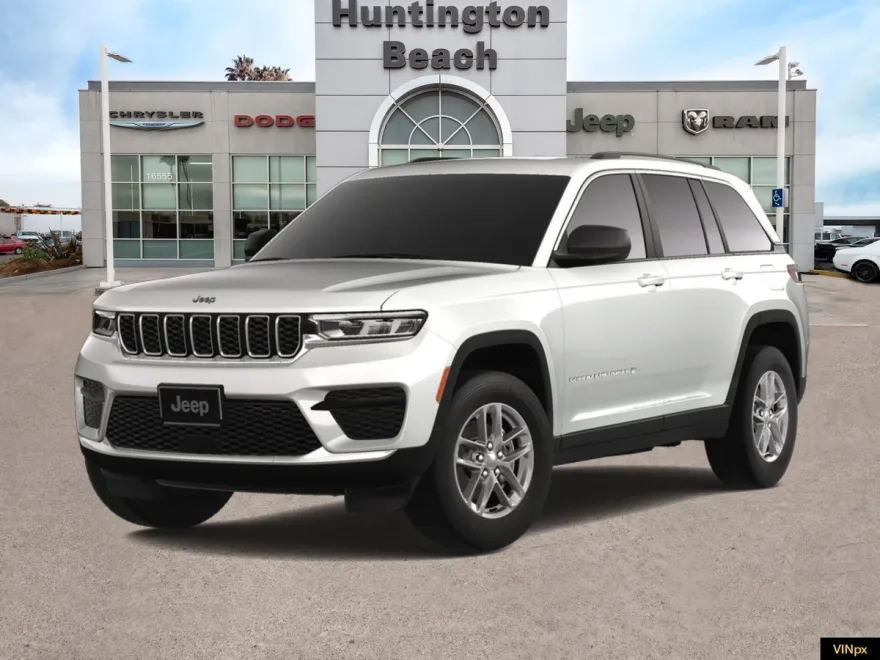 2025 Jeep Grand Cherokee Laredo photo 1
