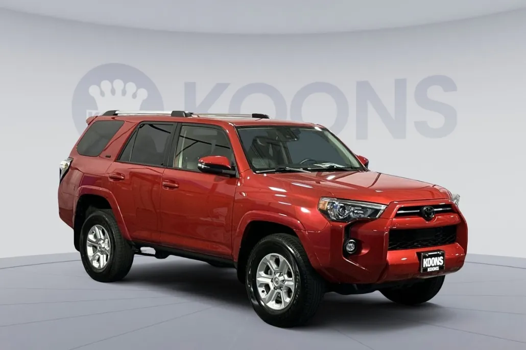 2022 Toyota 4Runner SR5 Premium photo 1