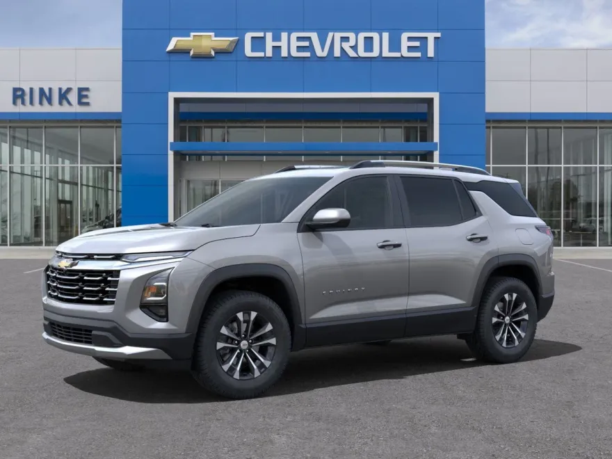 2026 Chevrolet Equinox LT photo 1