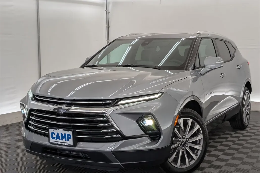 2025 Chevrolet Blazer Premier photo 1