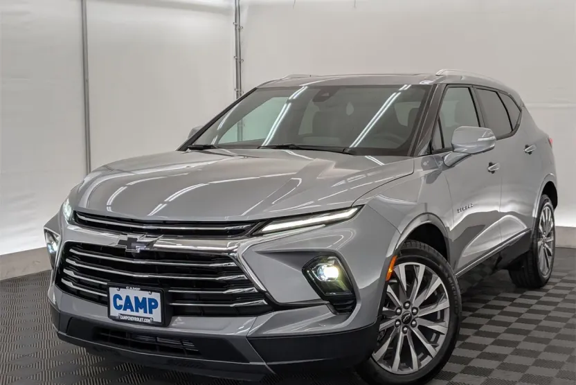 2025 Chevrolet Blazer Premier photo 1