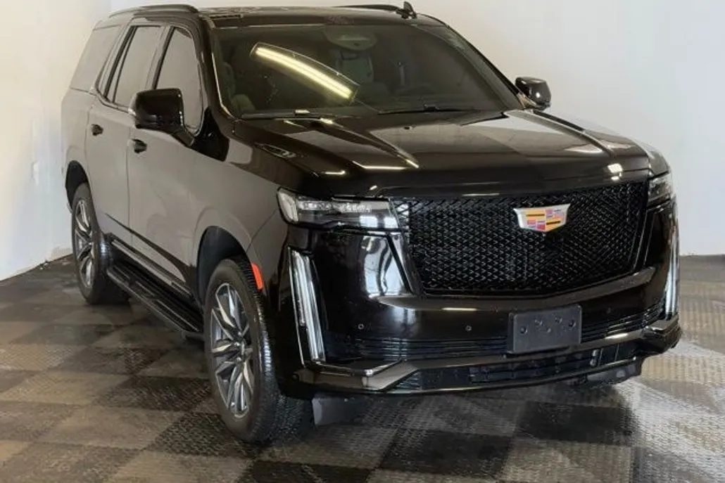 2024 Cadillac Escalade Sport Platinum photo 1