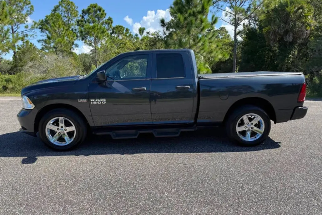 2015 Ram 1500 Express photo 1