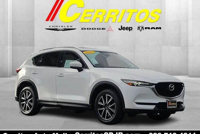 2017 Mazda CX-5 Grand Touring Select photo 1